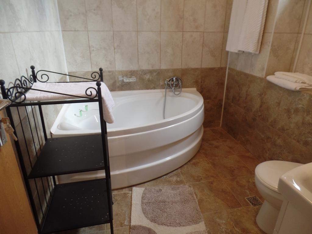 La Daniel Hotel Sibiu Bagian luar foto