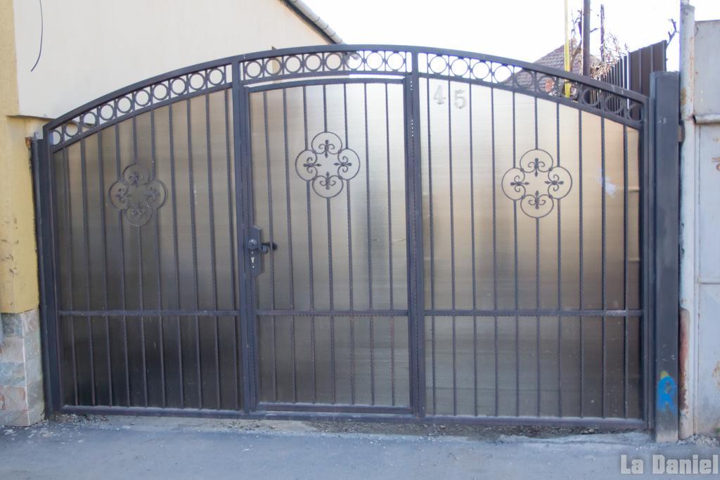 La Daniel Hotel Sibiu Bagian luar foto